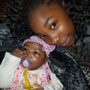 Meet your Posher, Candies